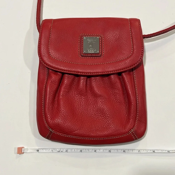 Tignanello - crossbody, red pebbled leather, 24” strap - Picture 10 of 13